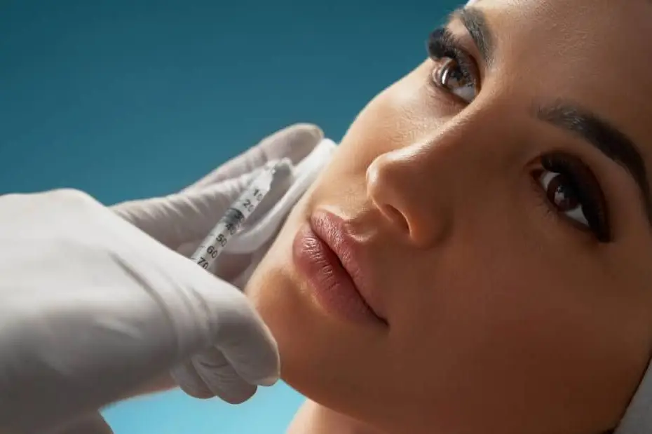 Wolumetria twarzy, lifting wolumetryczny | RosaMed Clinic Warszawa
